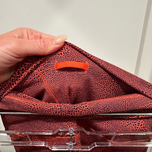 Lululemon workout pants - Picture 5 of 5